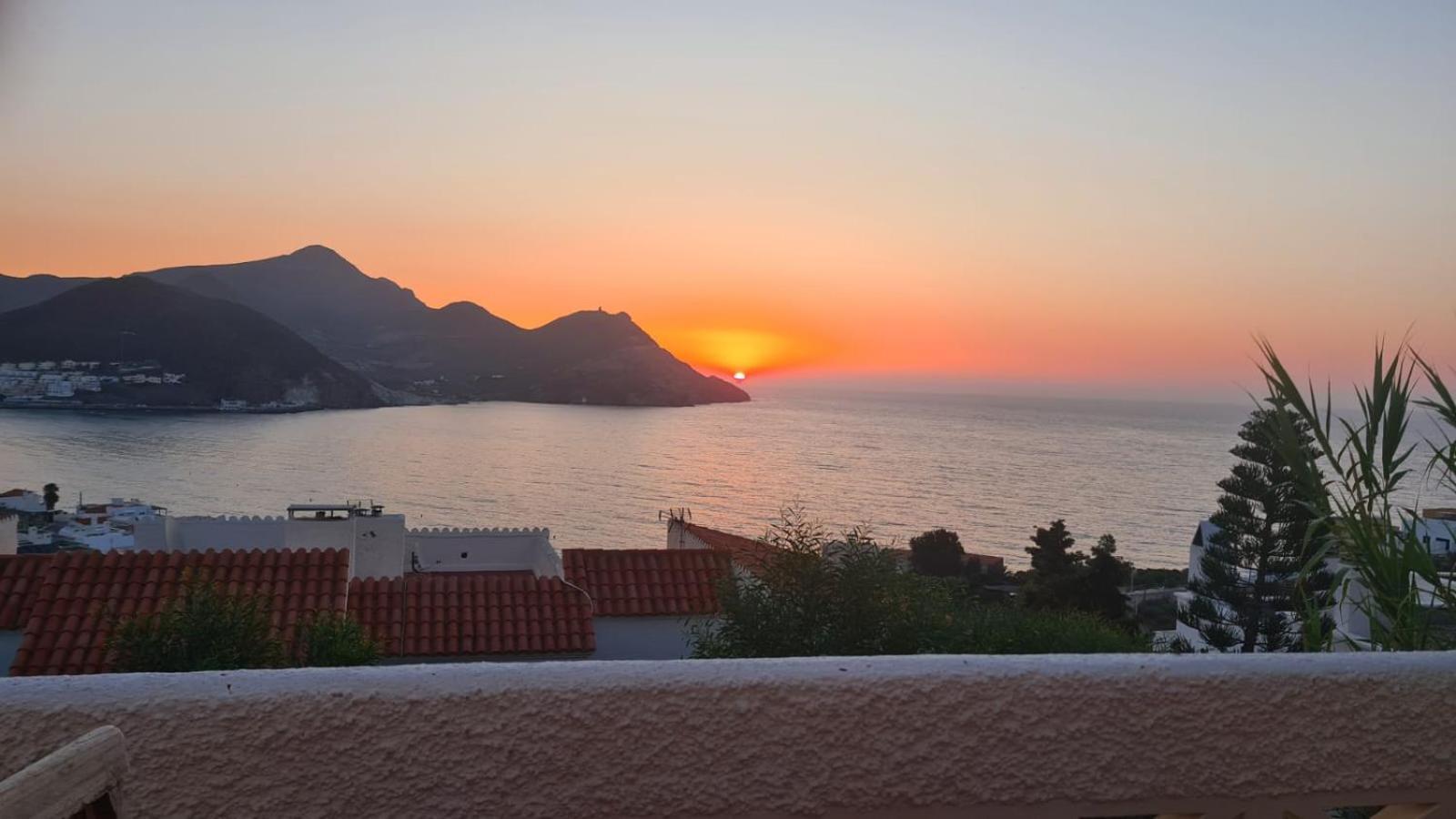 Precioso Con Piscina Y Vistas Al Mar * Almería